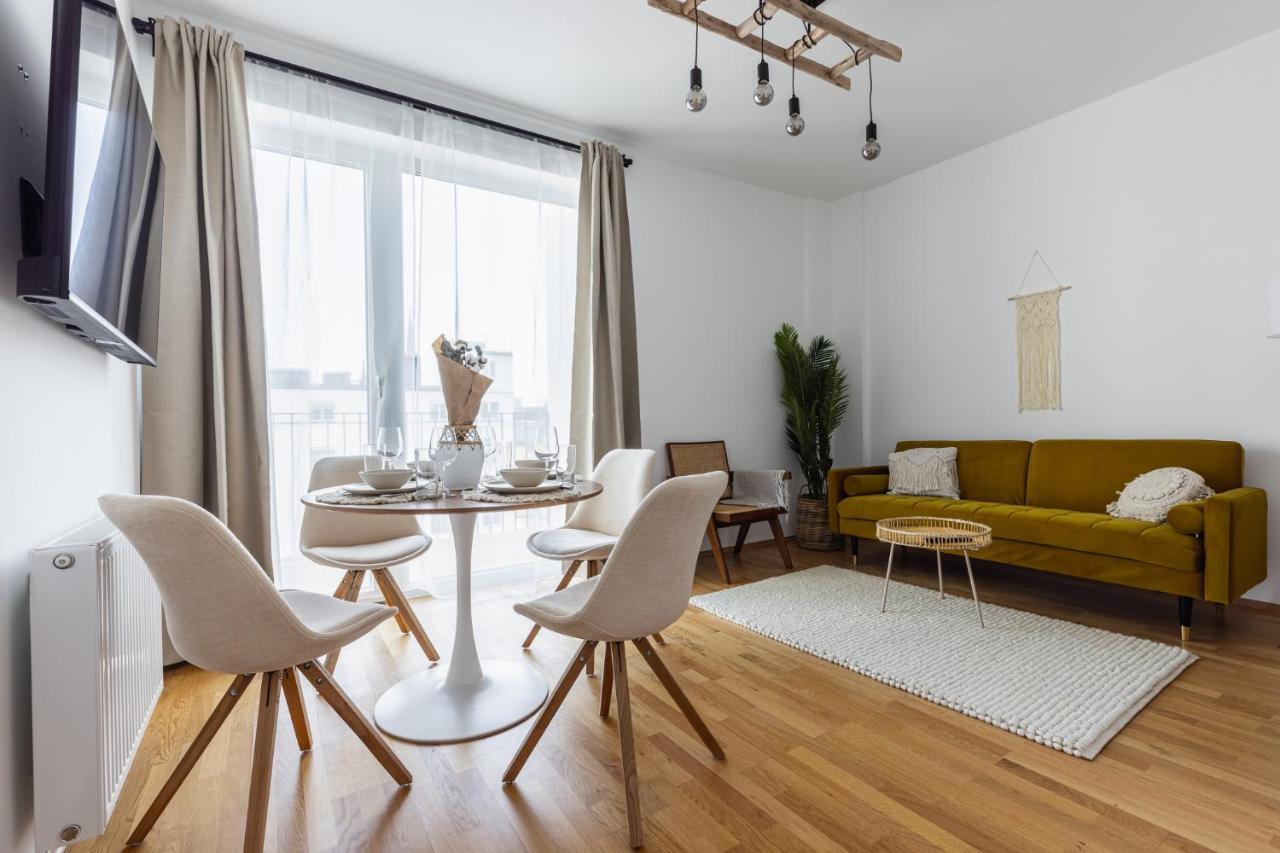 Bright Stylish Apartment With A Balcony In A Top Location เวียนนา ภายนอก รูปภาพ