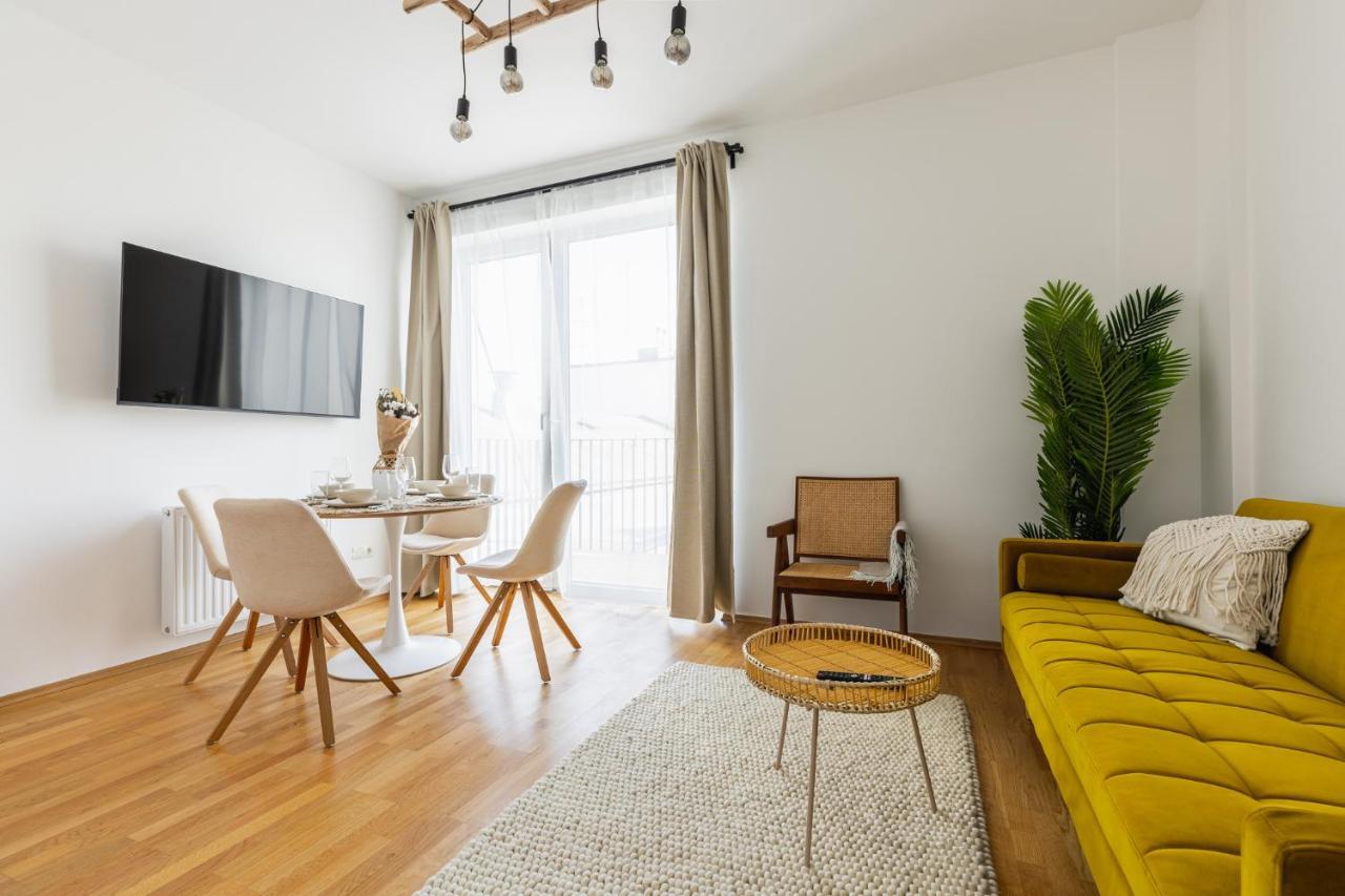 Bright Stylish Apartment With A Balcony In A Top Location เวียนนา ภายนอก รูปภาพ