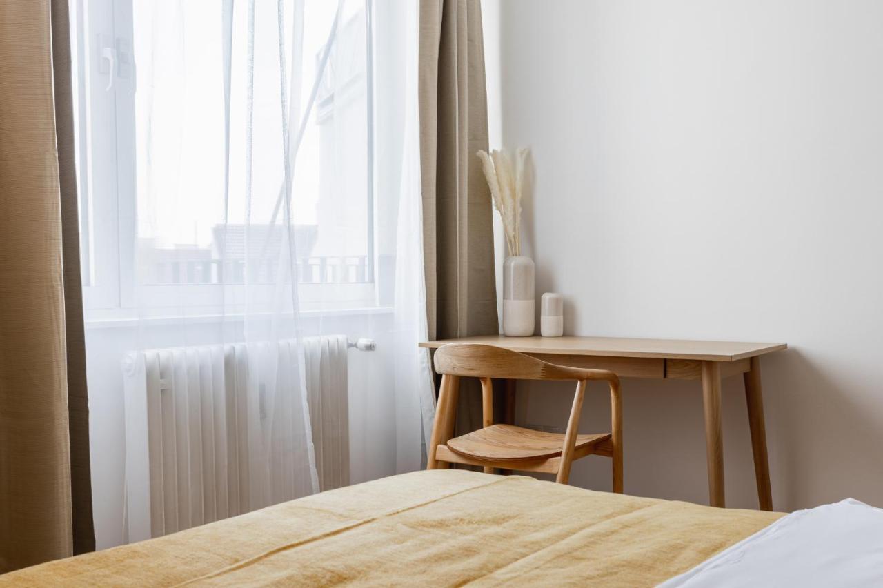 Bright Stylish Apartment With A Balcony In A Top Location เวียนนา ภายนอก รูปภาพ