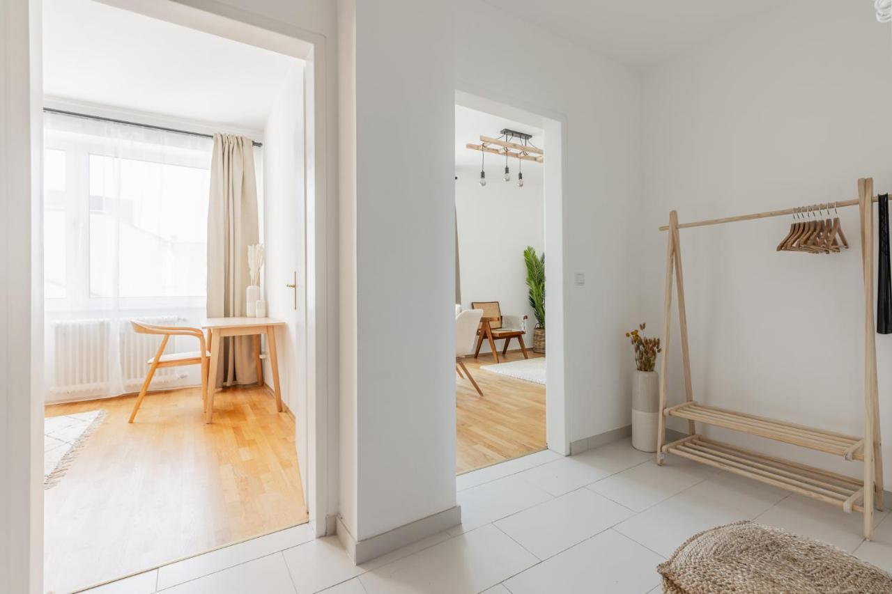 Bright Stylish Apartment With A Balcony In A Top Location เวียนนา ภายนอก รูปภาพ