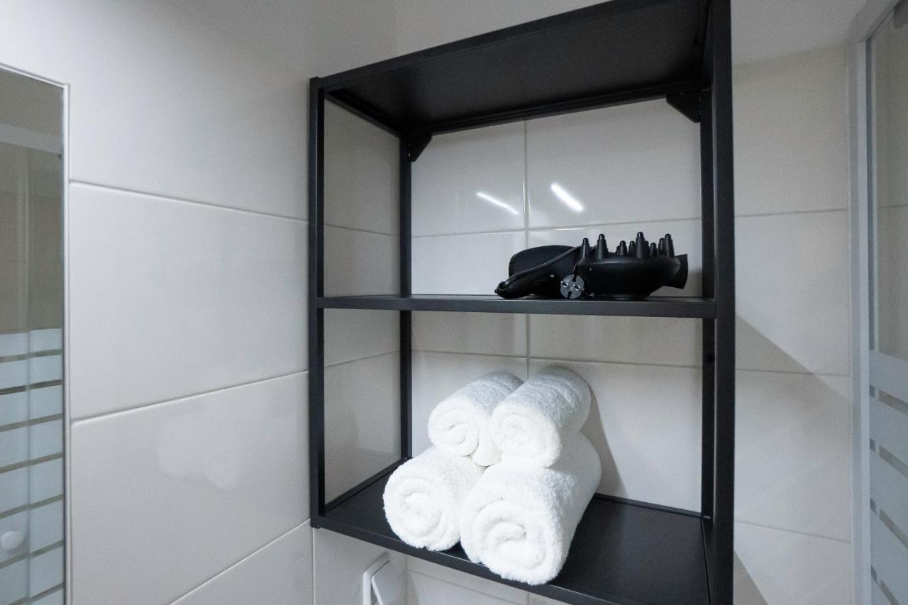Bright Stylish Apartment With A Balcony In A Top Location เวียนนา ภายนอก รูปภาพ