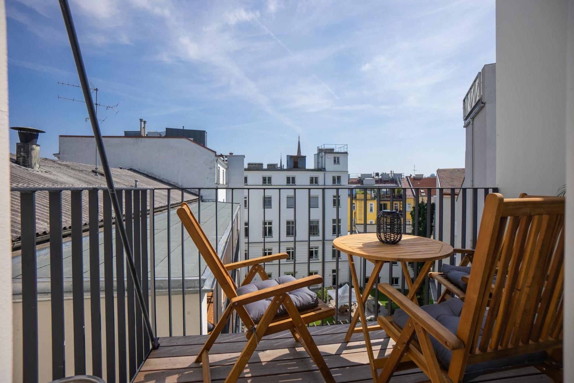 Bright Stylish Apartment With A Balcony In A Top Location เวียนนา ภายนอก รูปภาพ